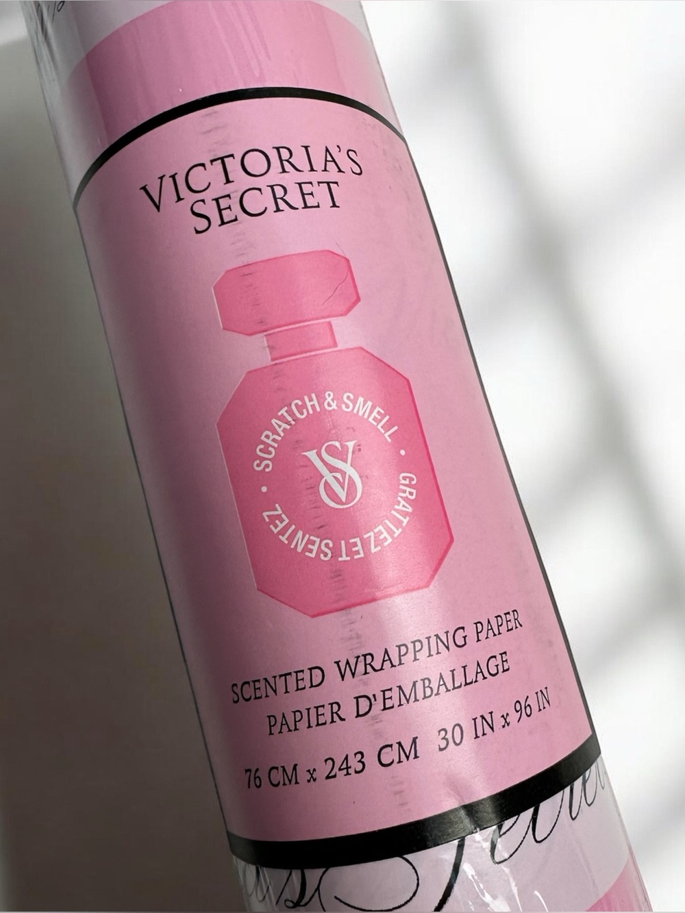 Victoria's Secret Pink Scented Wrapping Paper Roll Stripe Logo 30x96 Tube Sealed